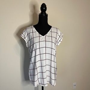 EXPRESS: Boxy Tee